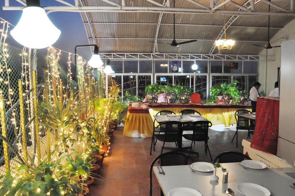 Hotel Sooriya Residency Chennai Exterior photo
