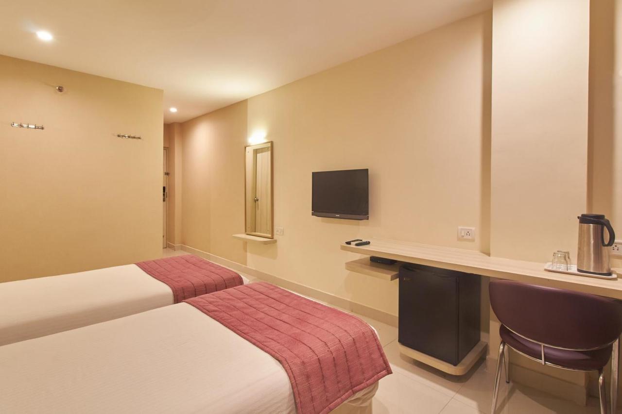 Hotel Sooriya Residency Chennai Exterior photo