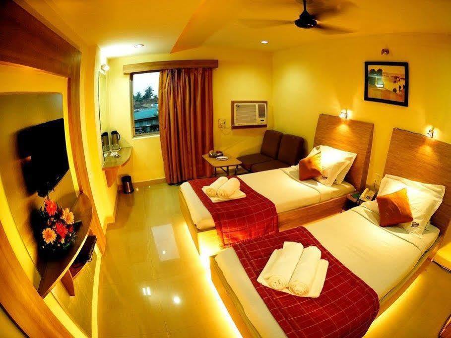 Hotel Sooriya Residency Chennai Exterior photo